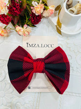 Checkered bow