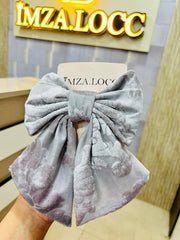 Velvet bow