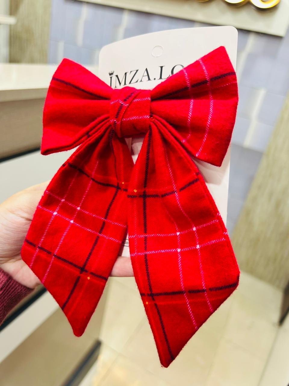 checkered Bow
