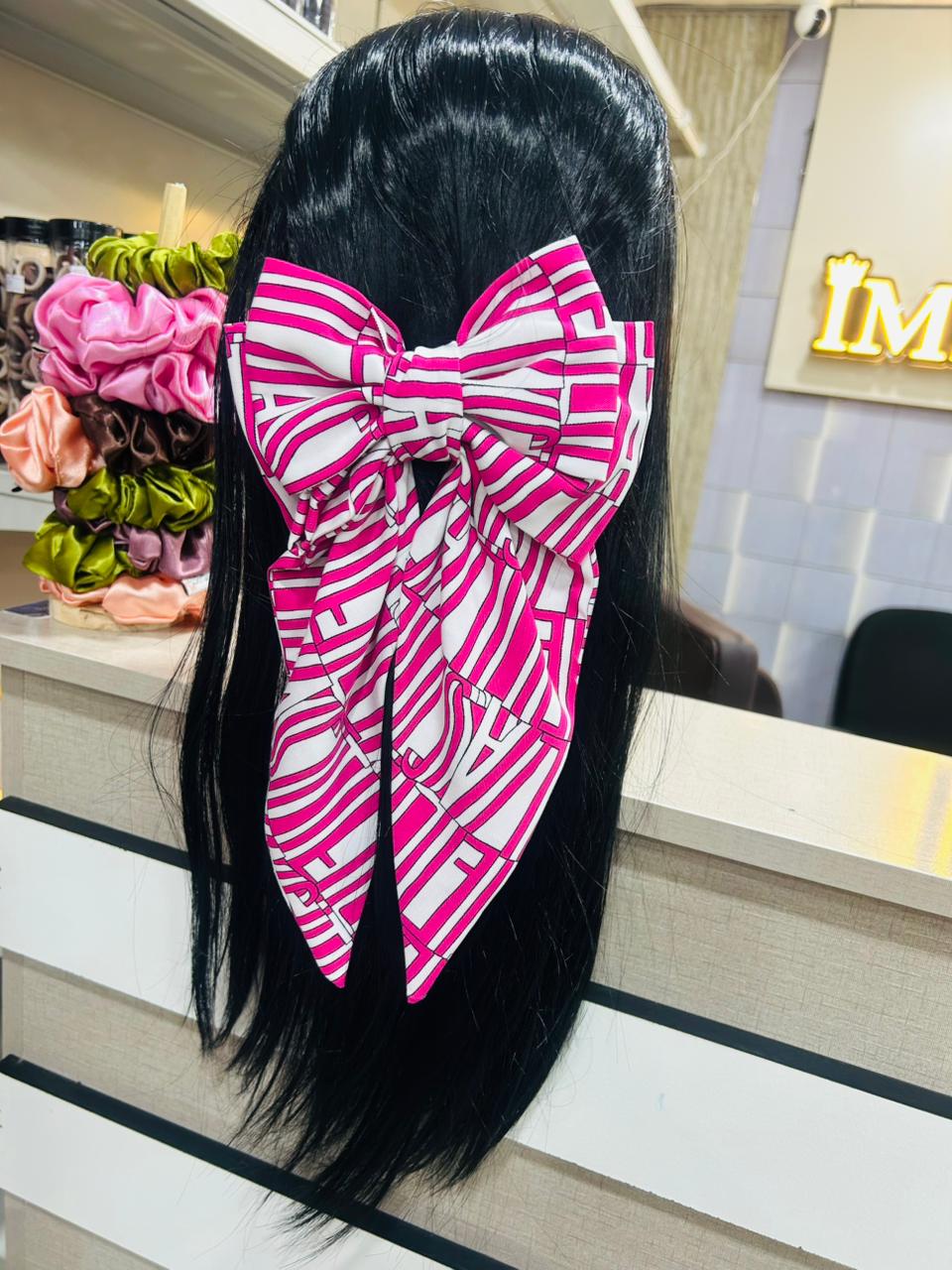 patterened Classic bow