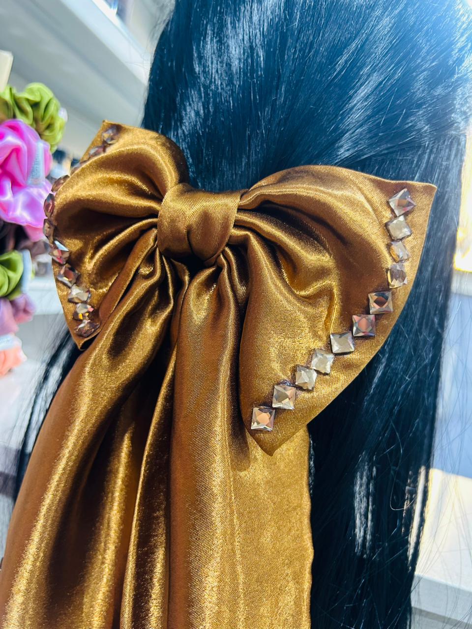 Fancy Tail bow